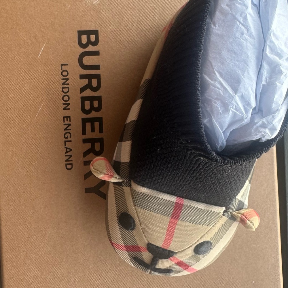 Burberry Teddy Slippers